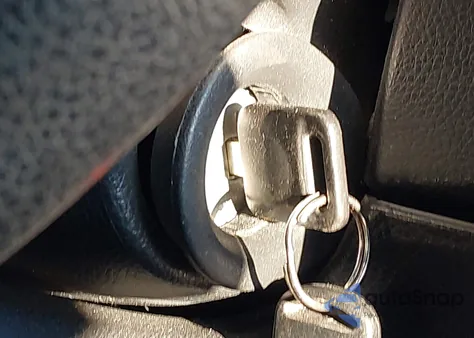 2011 Nissan Versa 1.8S z USA, uszkodzony, nr VIN 3N1BC1CPXBL435289